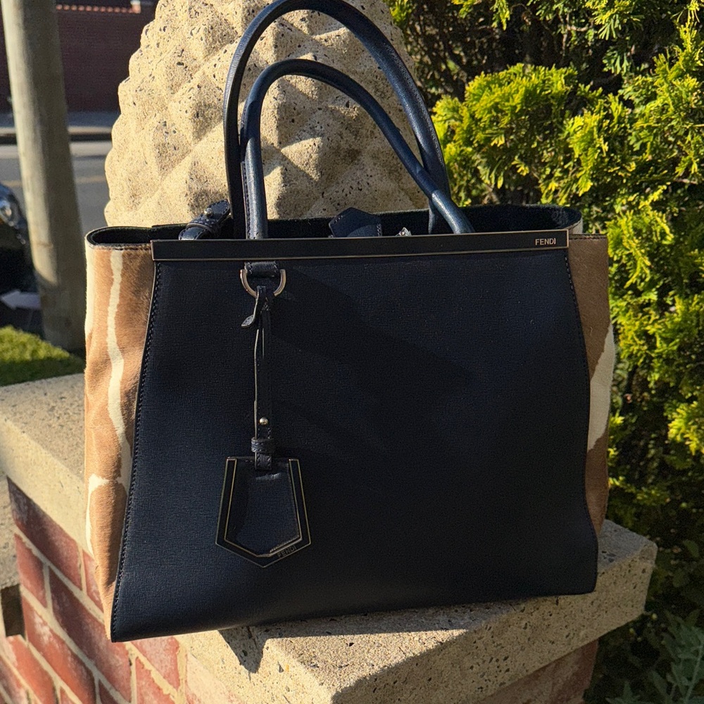 EUC Fendi 2Jours Leather Satchel Navy Leather ( tan and white pony hair trim) - Picture 5 of 16